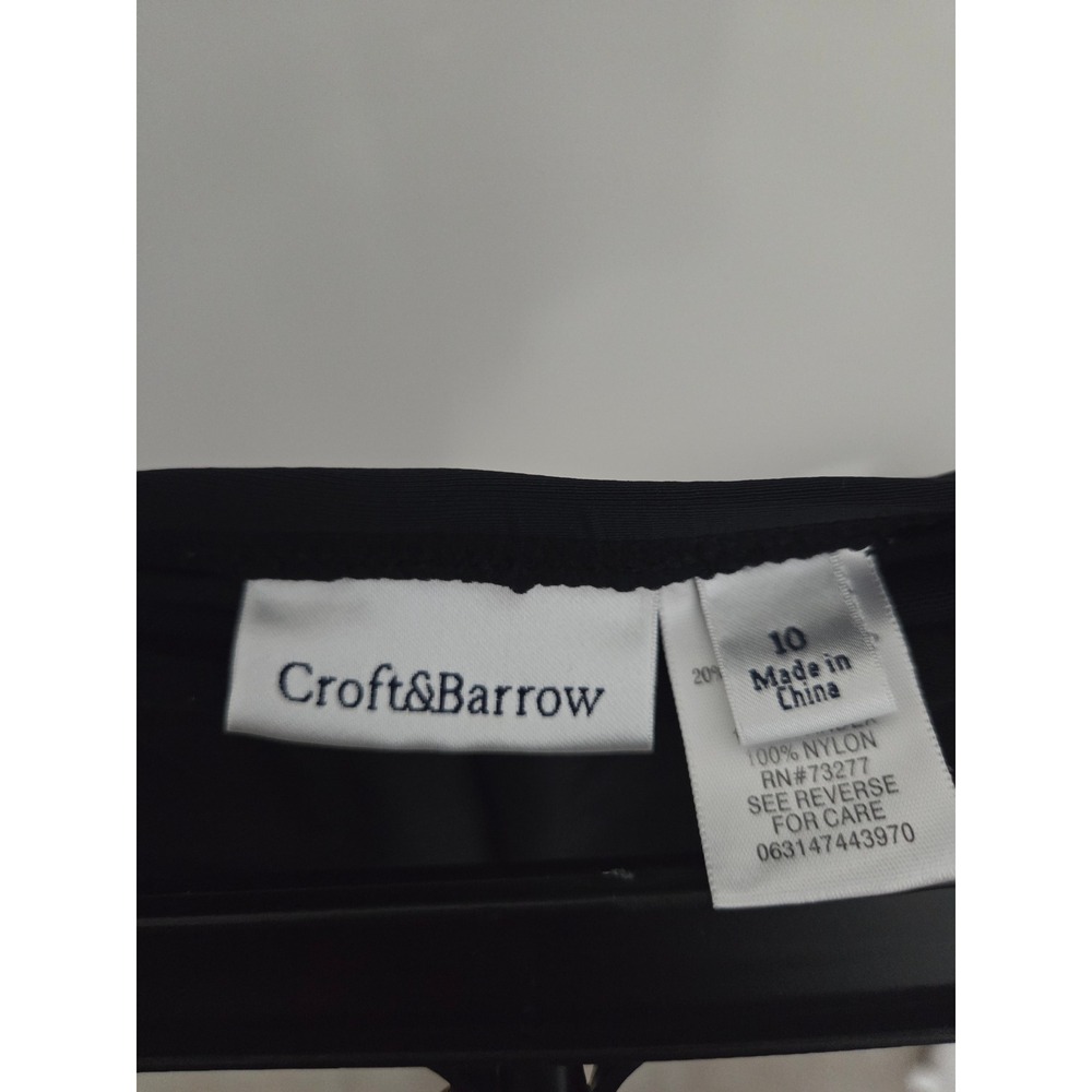 Croft & Barrow Womens Black Swim Skirt with Built-in Brief Size 10 063147443970 - Picture 2 of 4